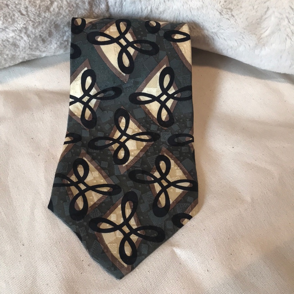 🎉3 for $15🎉 Cellini 100% silk tie